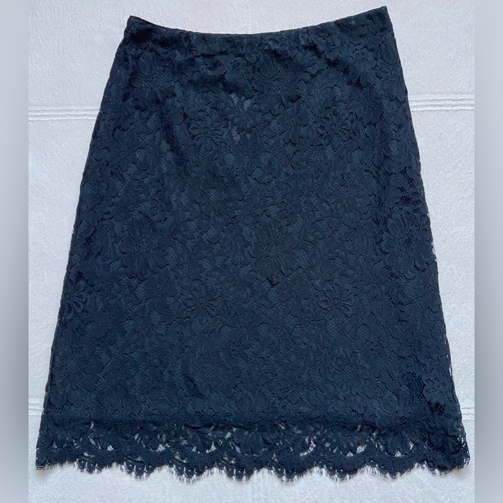 BROOKS BROTHERS Women's Black Lace Flowered Straight Pencil Skirt, Size 6, NWT